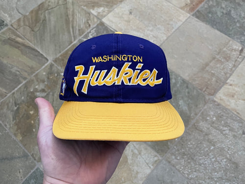 Vintage Washington Huskies Sports Specialties Script Snapback College Hat