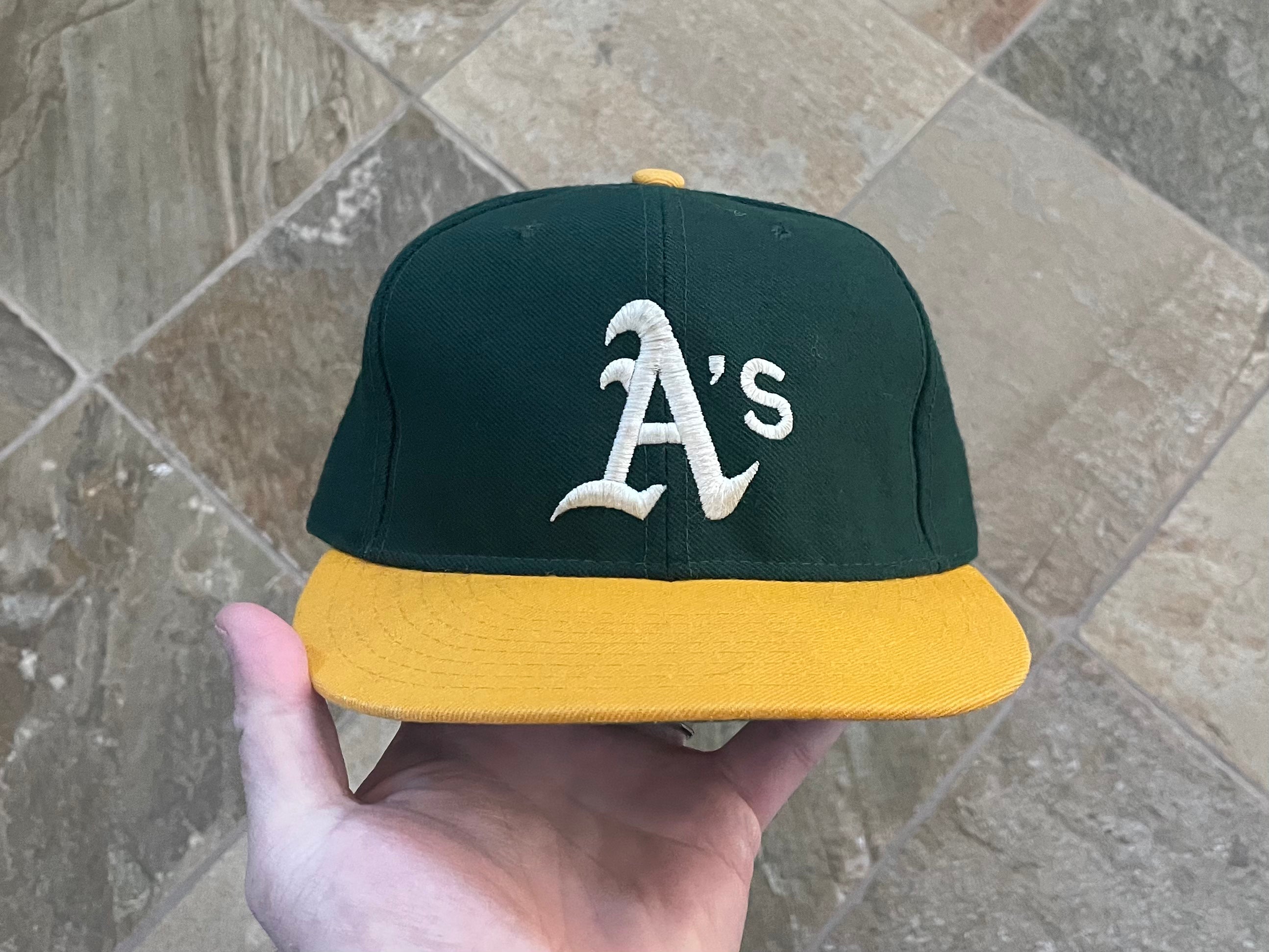 Vintage 1960s 60s Oakland Athletics A's Fitted Hat Cap Wool Baseball P –  Vintage Vibes