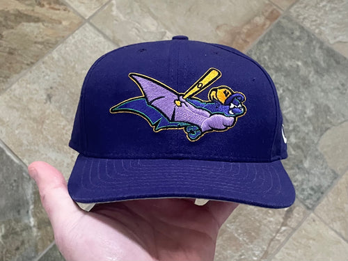 Vintage Louisville Bats New Era MiLB Snapback Baseball Hat