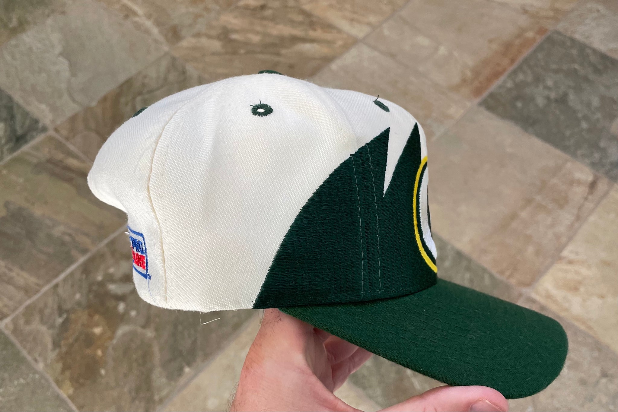 Vintage 90s Green Bay Packers SHARKTOOTH Snapback Hat Logo