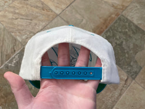 Vintage Charlotte Hornets Logo Athletic Sharktooth Snapback Basketball Hat
