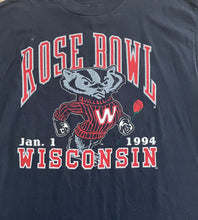 Load image into Gallery viewer, Vintage Wisconsin Badgers Rose Bowl Football College Tshirt, Size XL