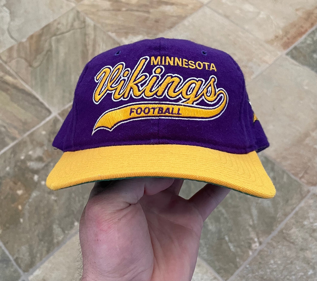 Vintage Minnesota Vikings Starter Tailsweep Snapback Football Hat