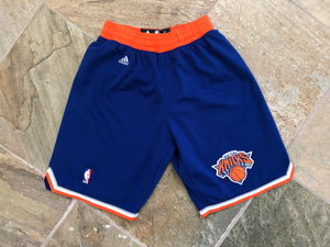 New York Knicks Adidas Shorts Basketball Pants, Size Small