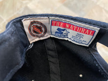 Load image into Gallery viewer, Vintage Philadelphia Flyers Starter Tailsweep Snapback Hockey Hat