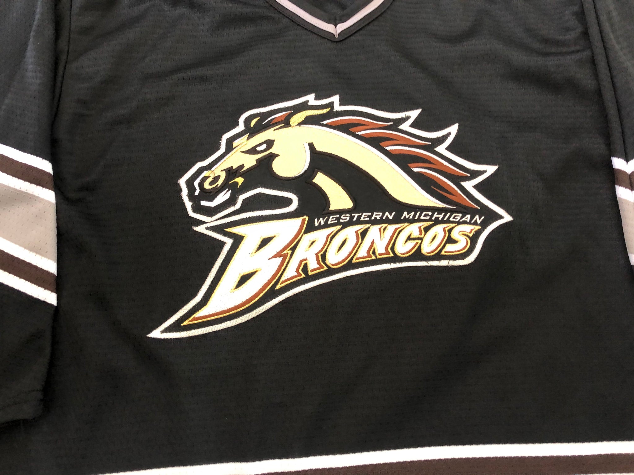 Western Michigan University Broncos Hockey Jersey | White | XLarge