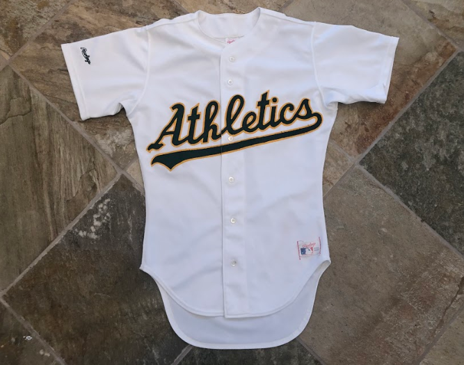 Vintage Majestic Oakland Athletics A's White Button Up Baseball