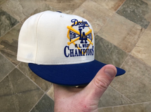 Load image into Gallery viewer, Vintage Los Angeles Dodgers 1991 NL West Champs Baseball Hat