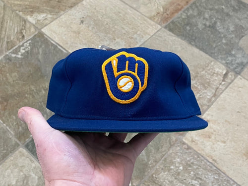 Vintage Milwaukee Brewers New Era Pro Fitted Baseball Hat, Size 7 3/8