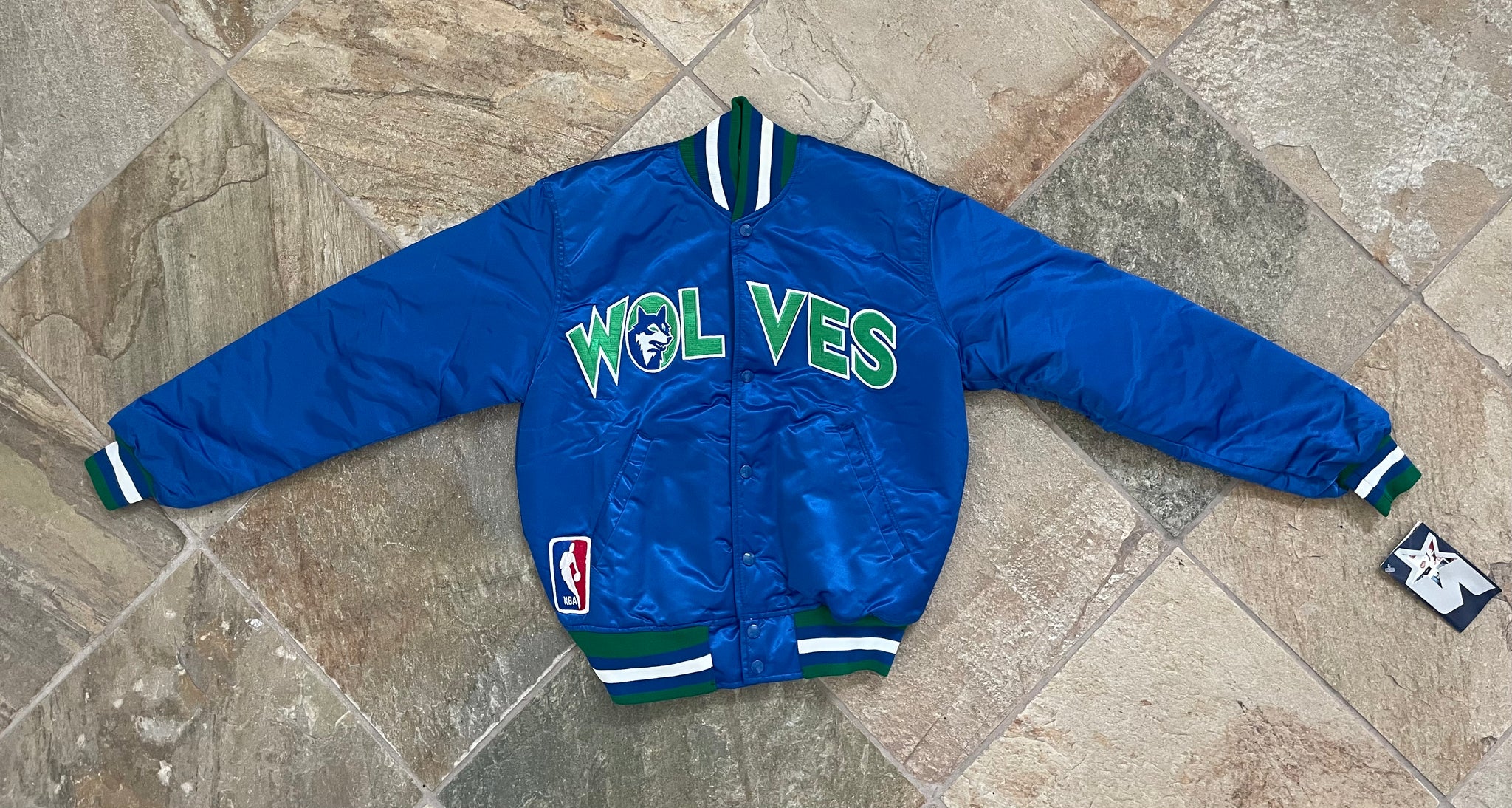 Vintage Minnesota Timberwolves Starter Satin Basketball Jacket