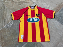 Load image into Gallery viewer, Galatasaray SK Turkey Umbro Soccer Jersey, Size Youth Medium, 8-10