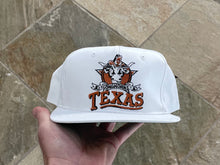 Load image into Gallery viewer, Vintage Texas Longhorns Starter Snapback College Hat