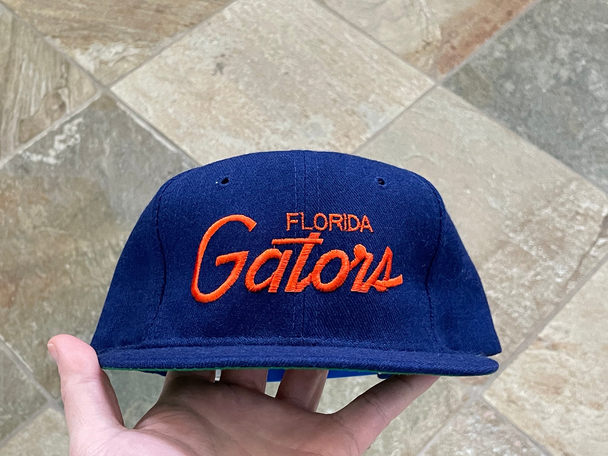 Vintage Florida Gators Sports store Specialties Single Line Script Snapback Hat