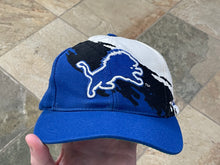 Load image into Gallery viewer, Vintage Detroit Lions Logo Athletic Splash Snapback Football Hat