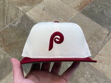 Load image into Gallery viewer, Vintage Philadelphia Phillies New Era Fitted Pro Baseball Hat, Size 6 5/8