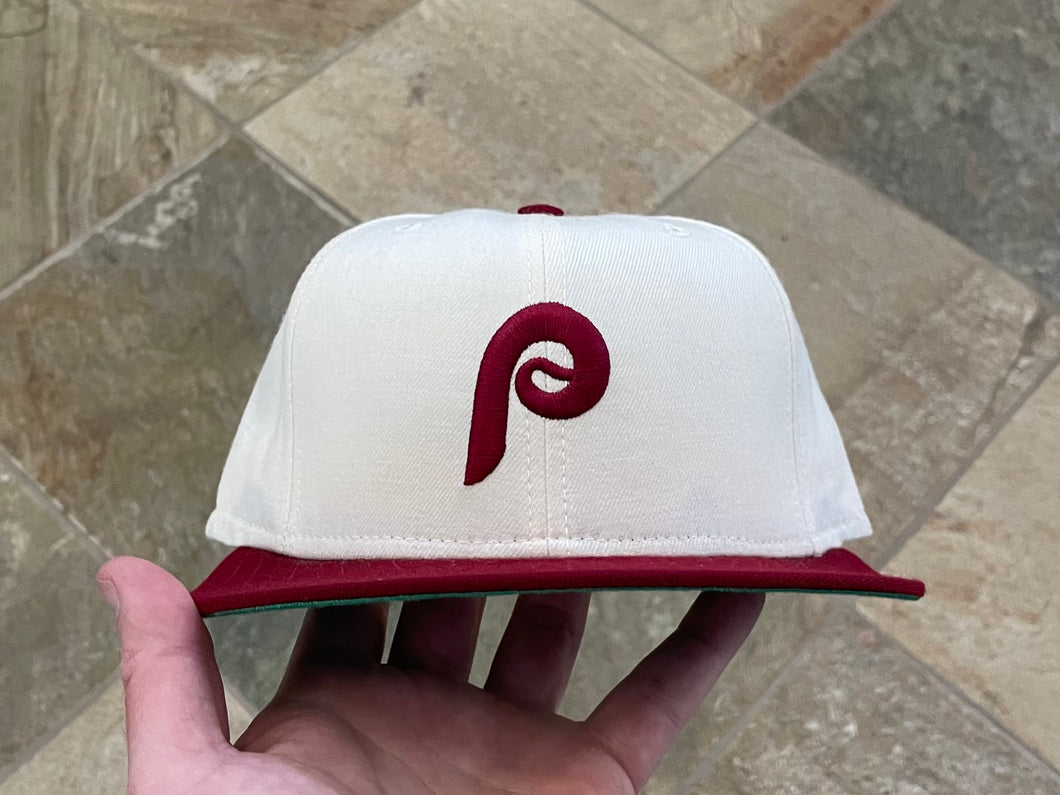 Vintage Philadelphia Phillies New Era Fitted Pro Baseball Hat, Size 6 5/8