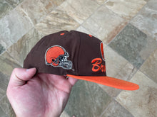 Load image into Gallery viewer, Vintage Cleveland Browns Logo 7 Snapback Football Hat