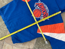 Load image into Gallery viewer, New York Knicks Starter Parka Basketball Jacket, Size Medium