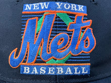 Load image into Gallery viewer, Vintage New York Mets Snapback Baseball Hat