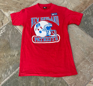Vintage New England Patriots Football TShirt, Size Medium