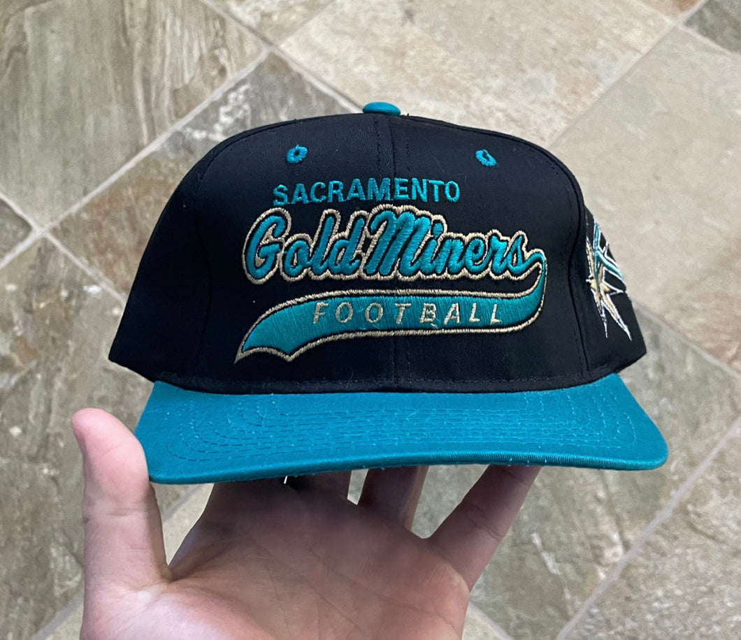 Vintage Sacramento Gold Miners CFL Starter Tailsweep Snapback Football Hat