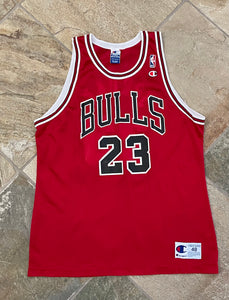 Vintage Chicago Bulls Michael Jordan Champion Basketball Jersey, Size 48, XL