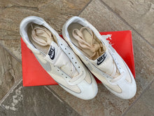 Load image into Gallery viewer, Vintage Nike Turf King Soccer Football Cleats, Size 9.5 ###