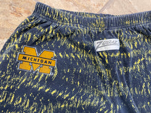 Load image into Gallery viewer, Vintage Michigan Wolverines Zubaz College Pants, Size Medium
