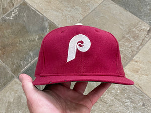 Vintage Philadelphia Phillies Sports Specialties Pro Fitted Baseball Hat, Size 7 1/4
