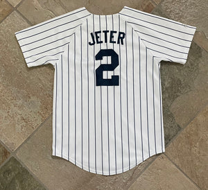 Vintage New York Yankees Derek Jeter Majestic Baseball Jersey, Size Yo –  Stuck In The 90s Sports
