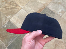 Load image into Gallery viewer, Vintage Atlanta Braves New Era Fitted Pro Baseball Hat, Size 7 3/4