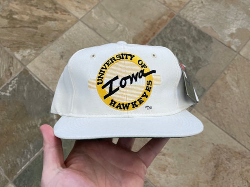 Vintage Iowa Hawkeyes The Game Circle Logo Snapback College Hat