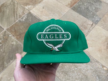 Load image into Gallery viewer, Vintage Philadelphia Eagles Sports Specialties Circle Logo Snapback Football Hat