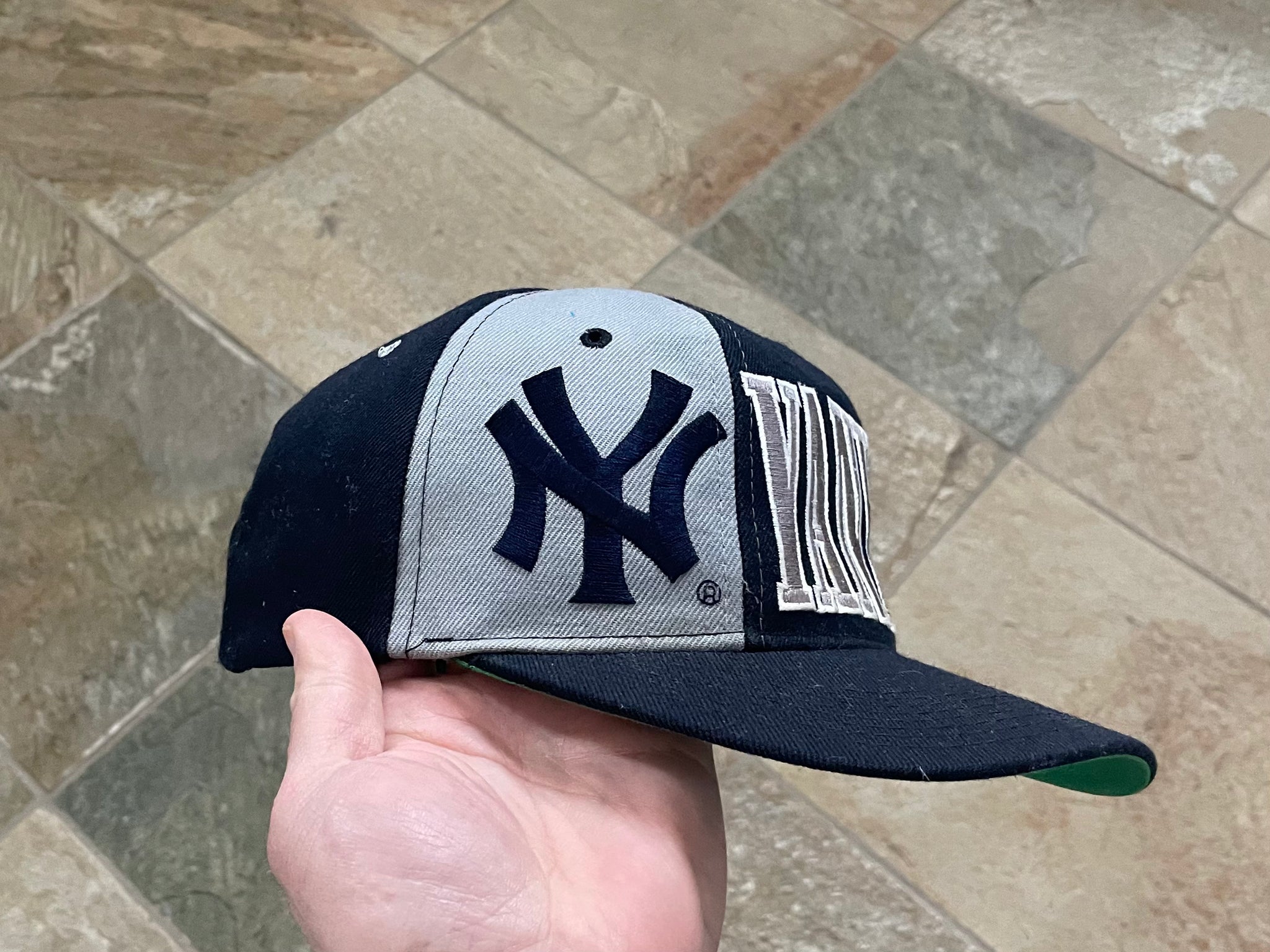Vintage New York Yankees Starter Snapback Baseball Hat