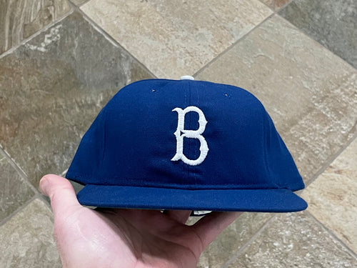 Vintage Brooklyn Dodgers Roman Pro Fitted Baseball Hat, Size 7 1/8