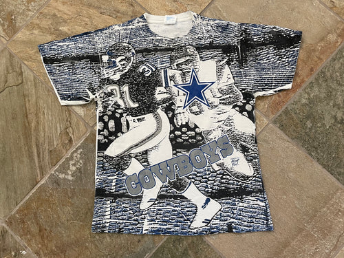 Vintage Dallas Cowboys Warfield’s Football TShirt, Size Large