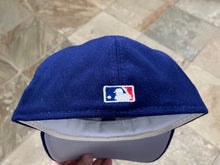 Load image into Gallery viewer, Vintage Montreal Expos Sports Specialties Pro Fitted Baseball Hat, Size 7 1/8
