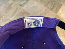 Load image into Gallery viewer, Vintage Baltimore Ravens Logo 7 Snapback Football Hat