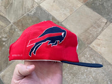 Load image into Gallery viewer, Vintage Buffalo Bills Louisville Helmet Head Snapback Hat