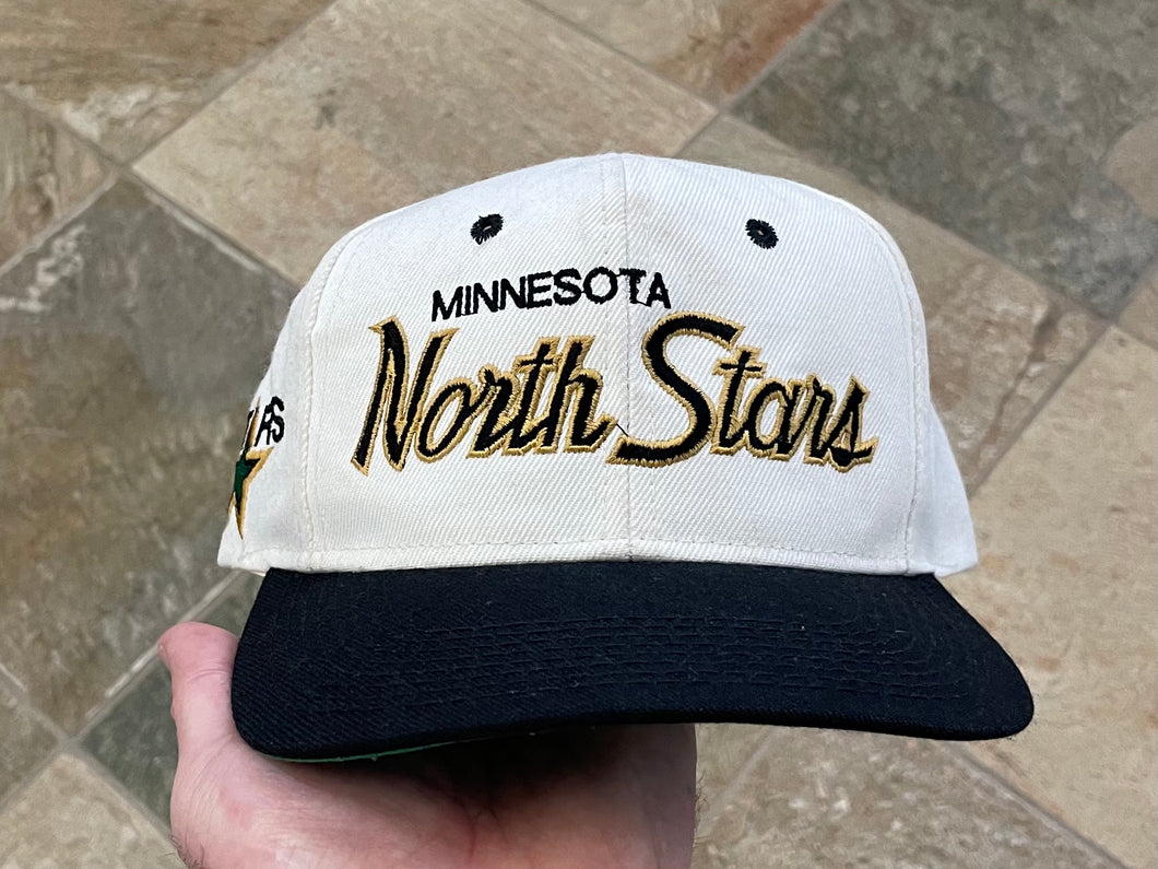 Vintage Minnesota North Stars Sports Specialties Script Snapback Hockey Hat