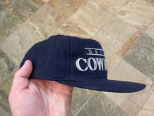 Load image into Gallery viewer, Vintage Dallas Cowboys Starter Snapback Football Hat