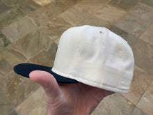 Load image into Gallery viewer, Vintage New York Yankees New Era Pro Fitted Baseball Hat, Size 7
