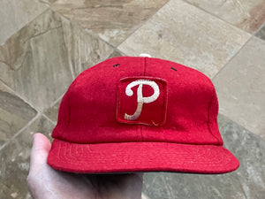 Vintage Philadelphia Phillies Stadium Fitted Baseball Hat