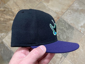 Vintage Tampa Bay Devil Rays New Era Fitted Pro Baseball Hat, Size 7 1/2