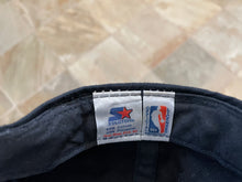 Load image into Gallery viewer, Vintage Portland Trailblazers Starter Snapback Basketball Hat