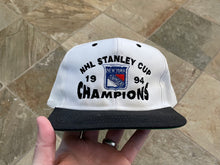 Load image into Gallery viewer, Vintage New York Rangers Logo 7 Snapback Hockey Hat