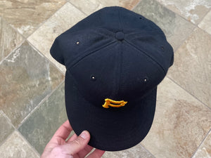 Vintage Pittsburgh Pirates New Era Fitted Pro Baseball Hat, Size 7 5/8