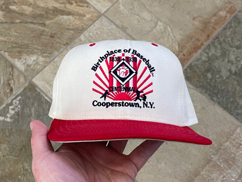 Vintage Hall of Fame Cooperstown New Era Snapback Baseball Hat