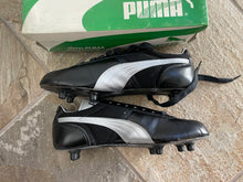 Load image into Gallery viewer, Vintage Puma Pele 10 Soccer Football Cleats, Boots, Shoes, Size 9 ###