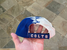 Load image into Gallery viewer, Vintage Indianapolis Colts Starter Shockwave Strapback Football Hat